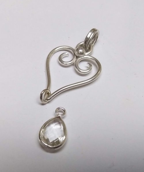 Judy Larson's Wire Heart Pendant with Gemstone Drop - , Contemporary Wire Jewelry, Butane Torch, Soldering, Solder, Attach the gemstone connector jump ring to the heart frame.